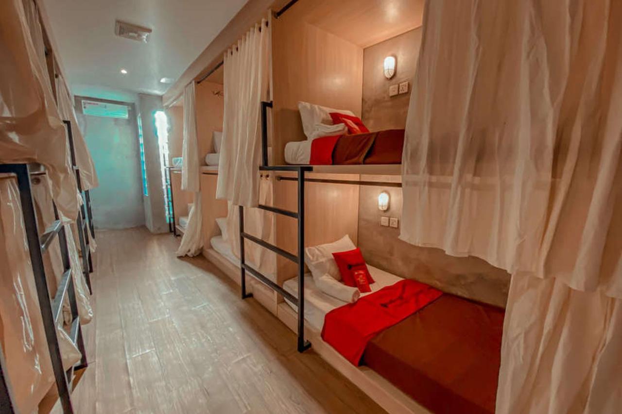 Reddoorz Hostel Near Ngurah Rai Airport Kuta Кута Экстерьер фото