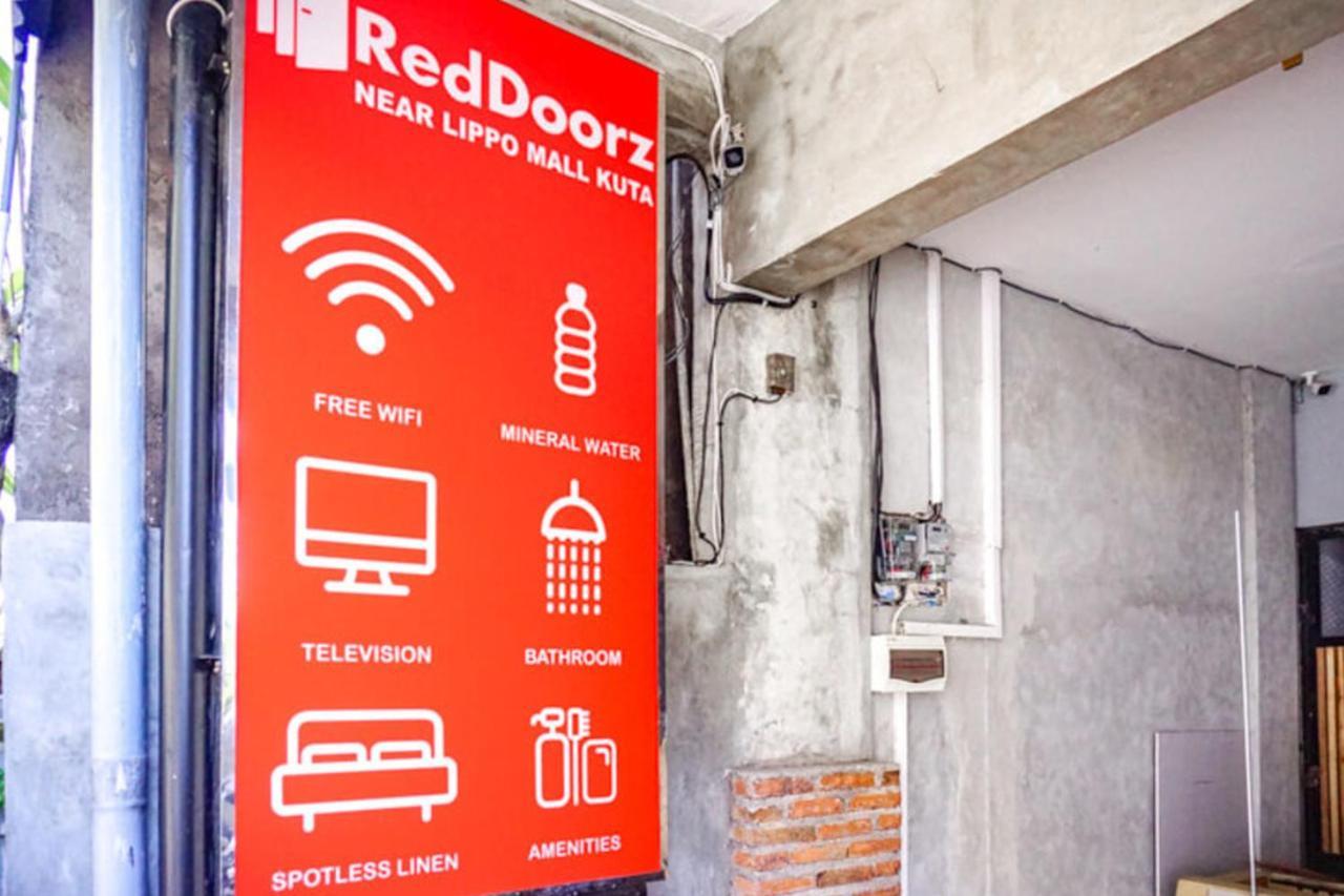 Reddoorz Hostel Near Ngurah Rai Airport Kuta Кута Экстерьер фото